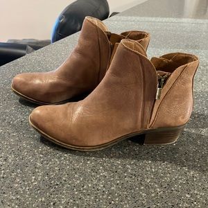 Cute and comfy Lucky Brand booties